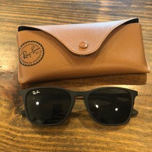Ray Ban sunglasses (Chris Junior)